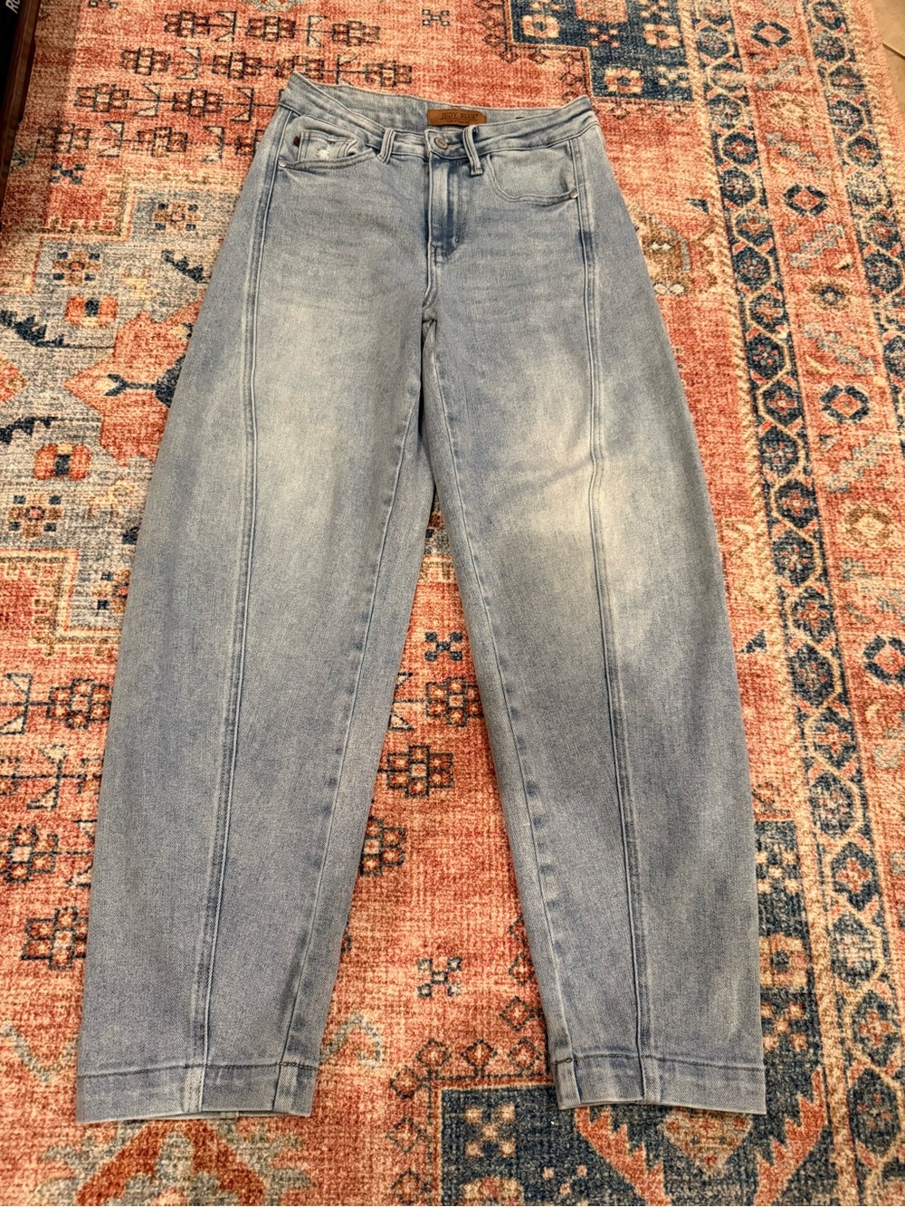 Judy Blue Light Wash Boyfriend Jeans with Center Seams